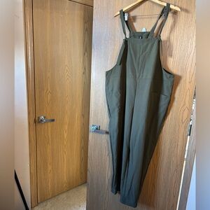SHEIN Olive Green Jumpsuit